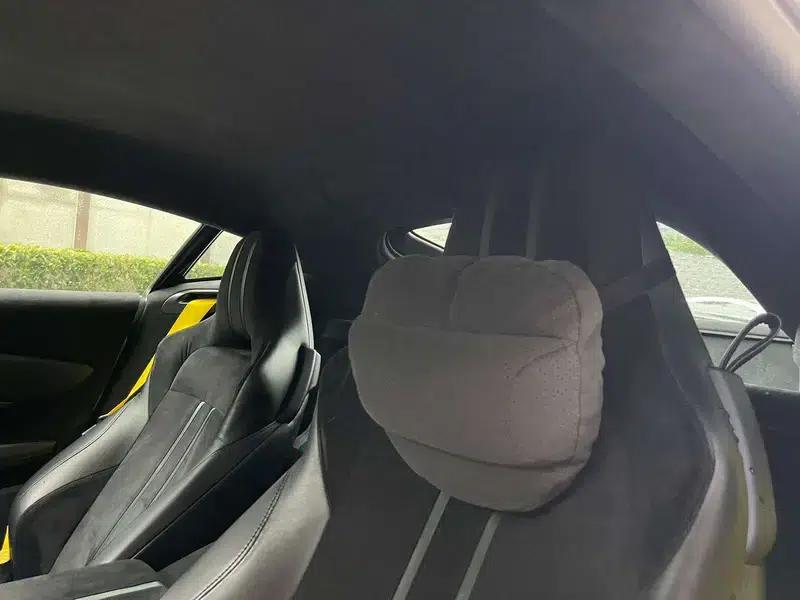 2020 Vantage 4.0T V8 Coupe — миниатюра 14