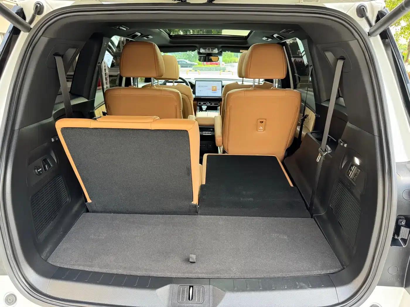 Trumpchi ES9 2024 PHEV 143km Traveler Max — миниатюра 10
