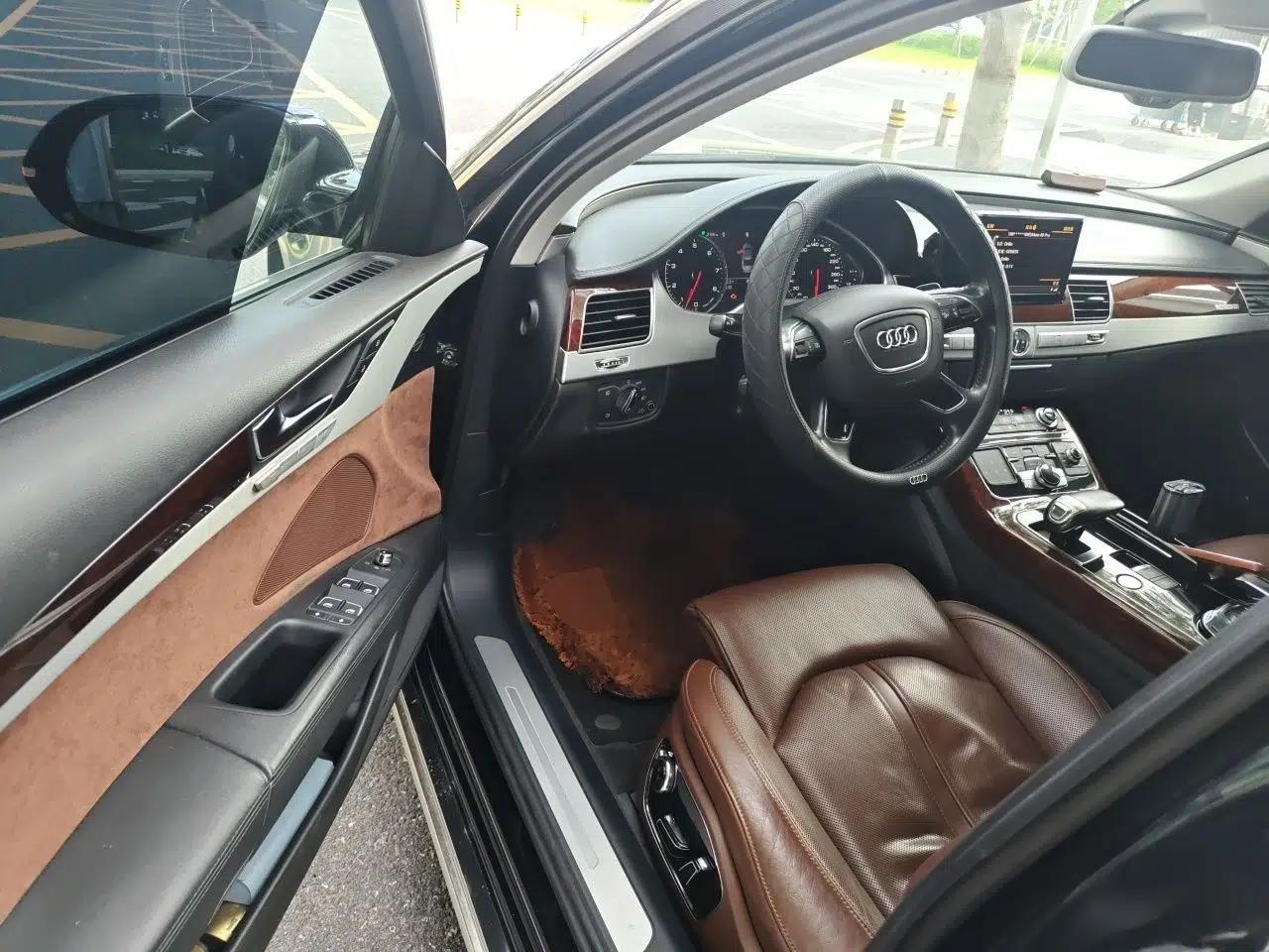 Audi A8 2011 A8L 3.0 TFSI quattro Luxury Edition (213kW) — миниатюра 16