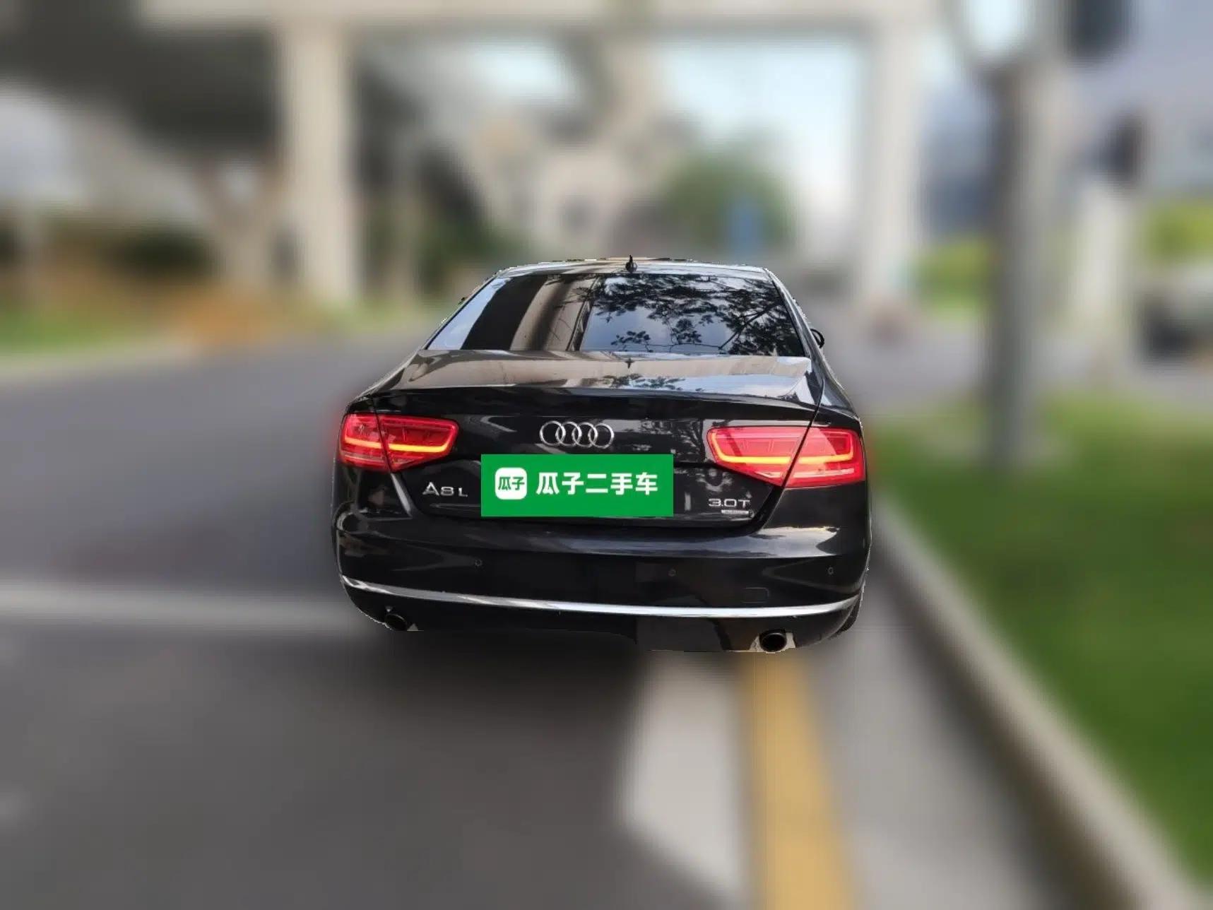 Audi A8 2011 A8L 3.0 TFSI quattro Luxury Edition (213kW) — миниатюра 5