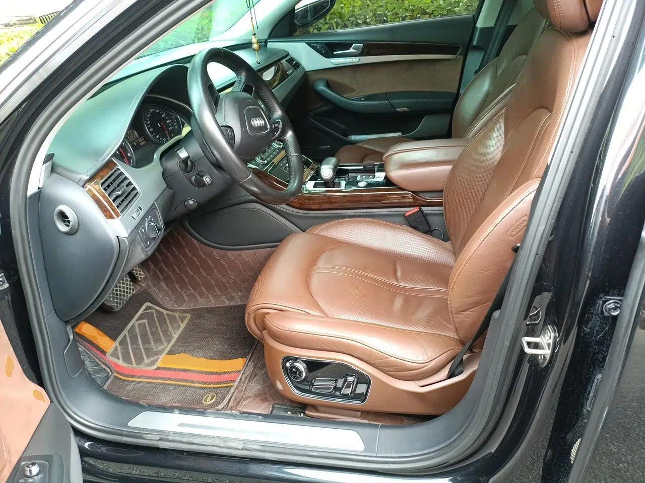 Audi A8 2013 A8L 45 TFSI quattro Luxury Model — миниатюра 15