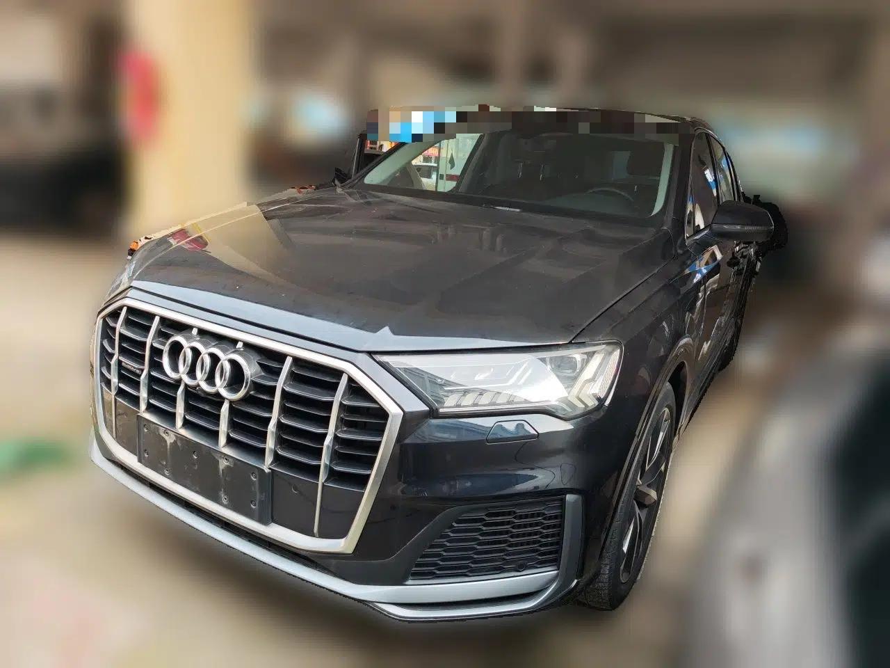 Audi Q7 2021 55 TFSI quattro S line Sport model — миниатюра 1
