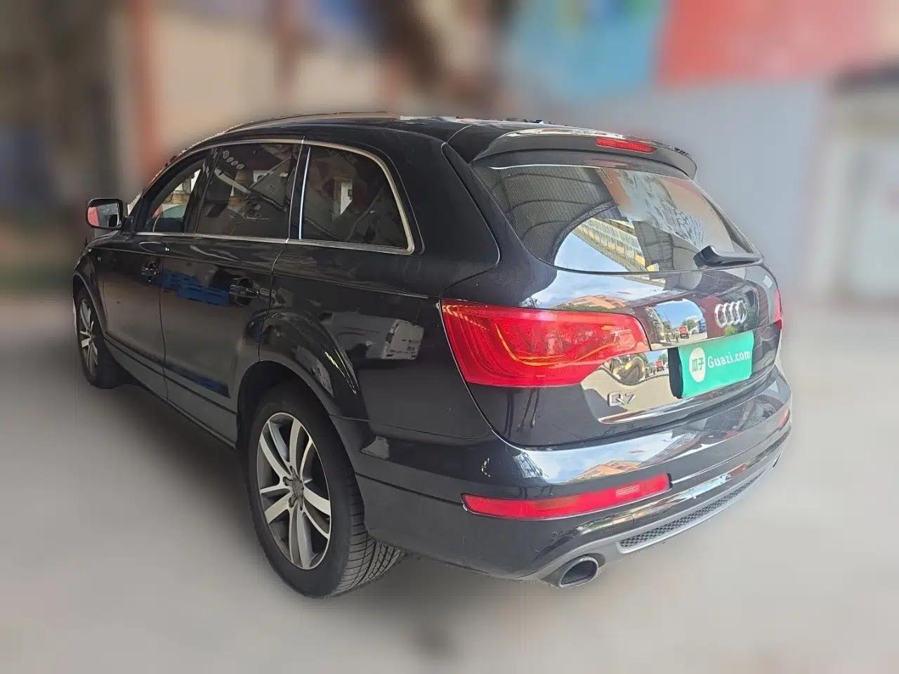 Audi Q7 Audi Q7, automatic, gasoline, 7 seats, 3.0T, parallel import — миниатюра 4