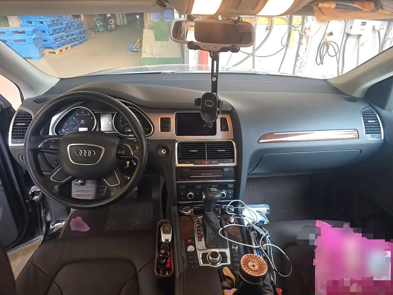 Audi Q7 Audi Q7, automatic, gasoline, 7 seats, 3.0T, parallel import — миниатюра 9
