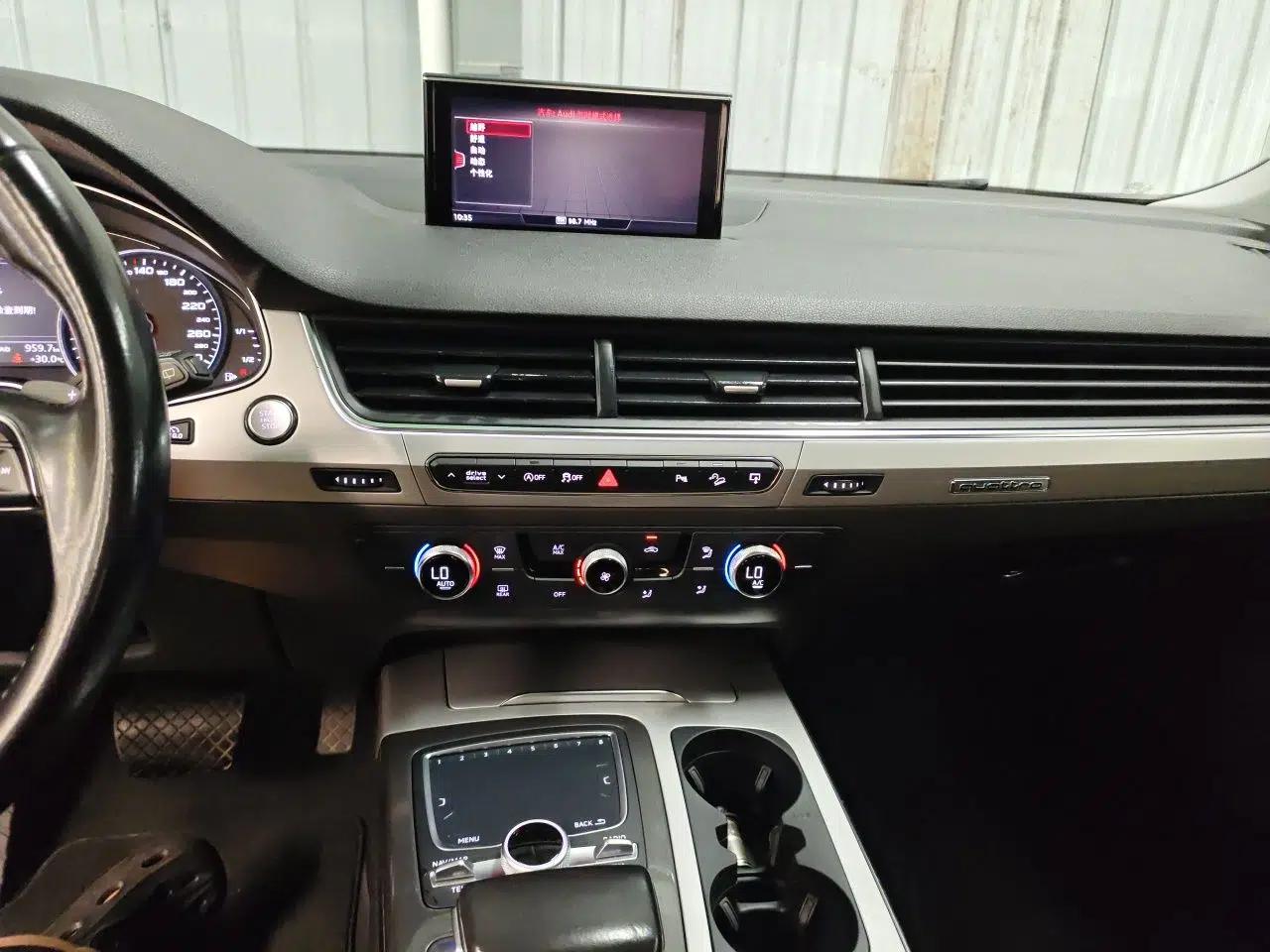 Audi Q7 2016 40 TFSI Comfort Model — миниатюра 13