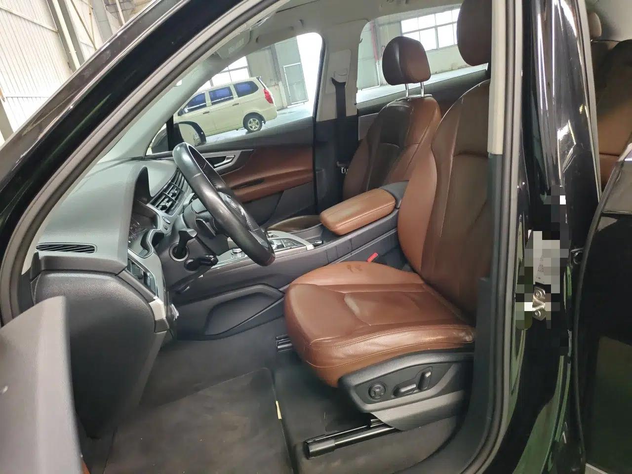 Audi Q7 2016 40 TFSI Comfort Model — миниатюра 15