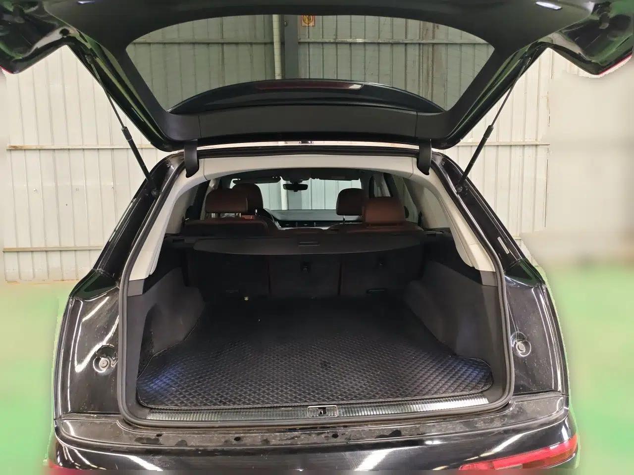 Audi Q7 2016 40 TFSI Comfort Model — миниатюра 19