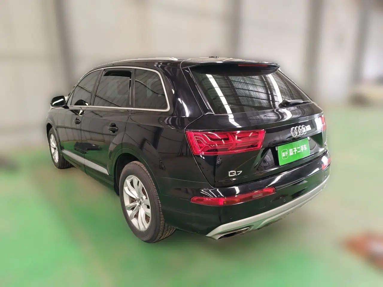 Audi Q7 2016 40 TFSI Comfort Model — миниатюра 4