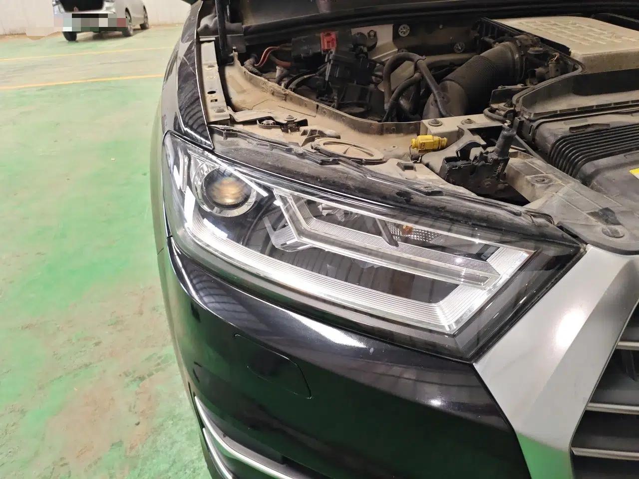 Audi Q7 2016 40 TFSI Comfort Model — миниатюра 7