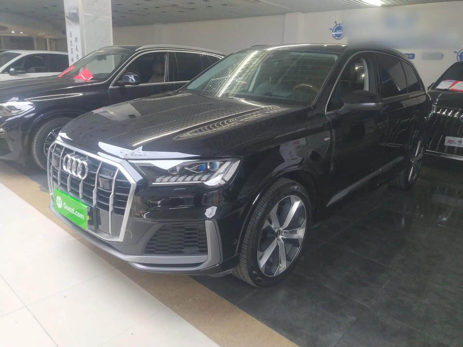 Audi Q7 2021 55 TFSI quattro S line Prestige Edition — миниатюра 1
