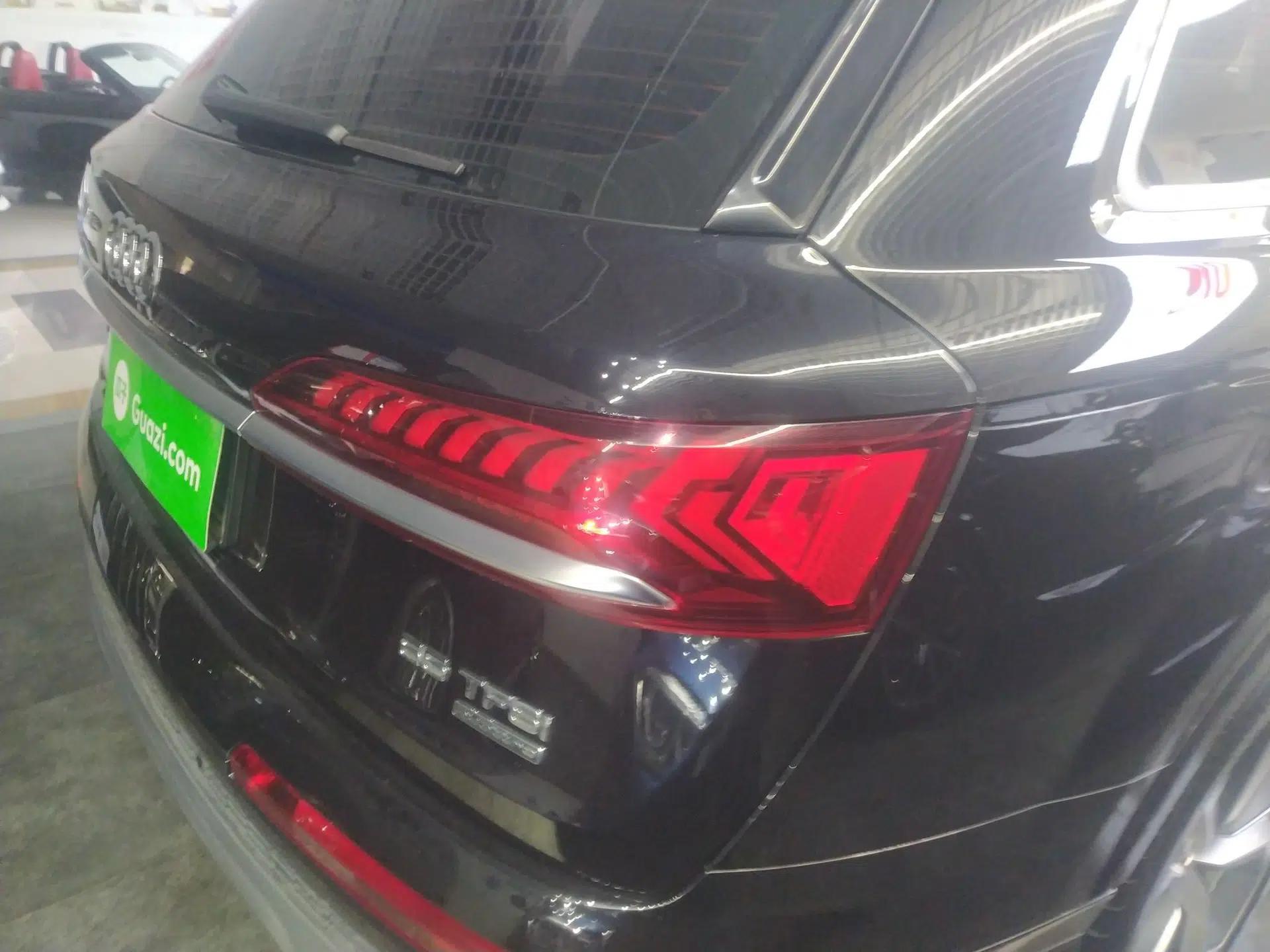Audi Q7 2021 55 TFSI quattro S line Prestige Edition — миниатюра 9