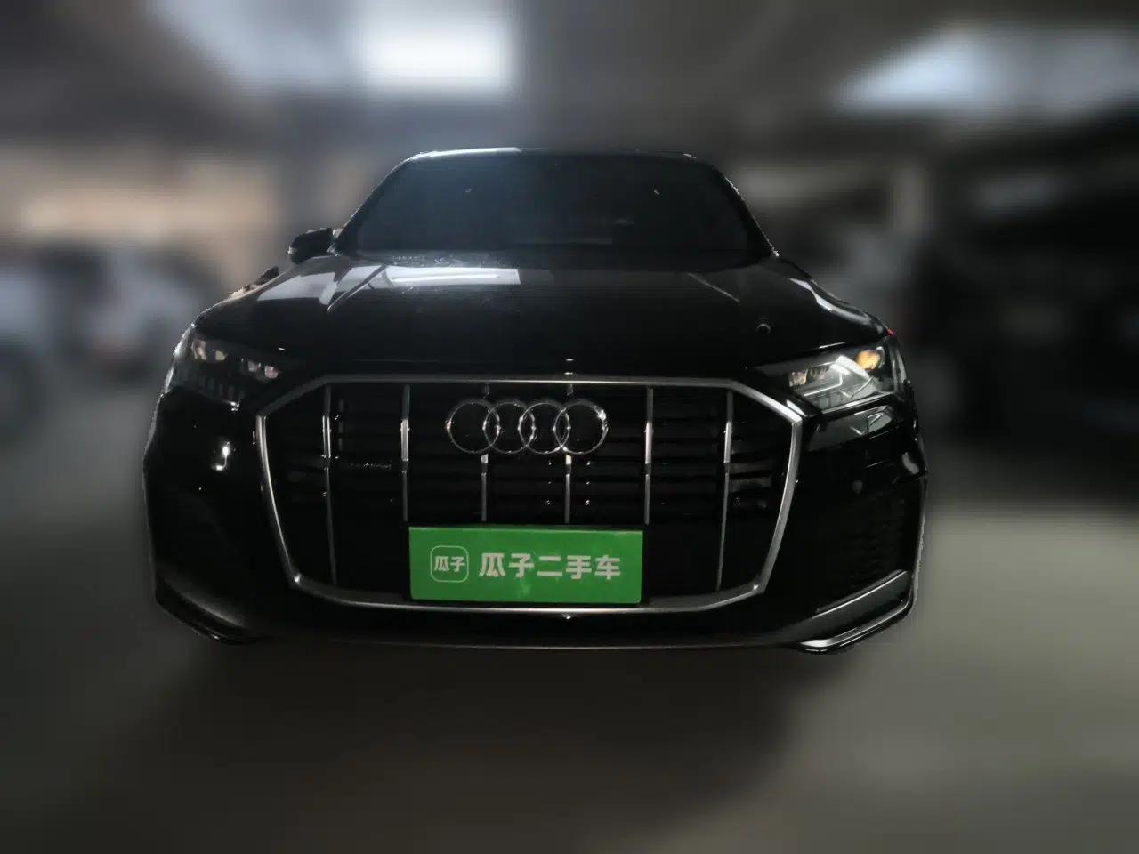 Audi Q7 2023 45 TFSI quattro S line Sport model — миниатюра 2