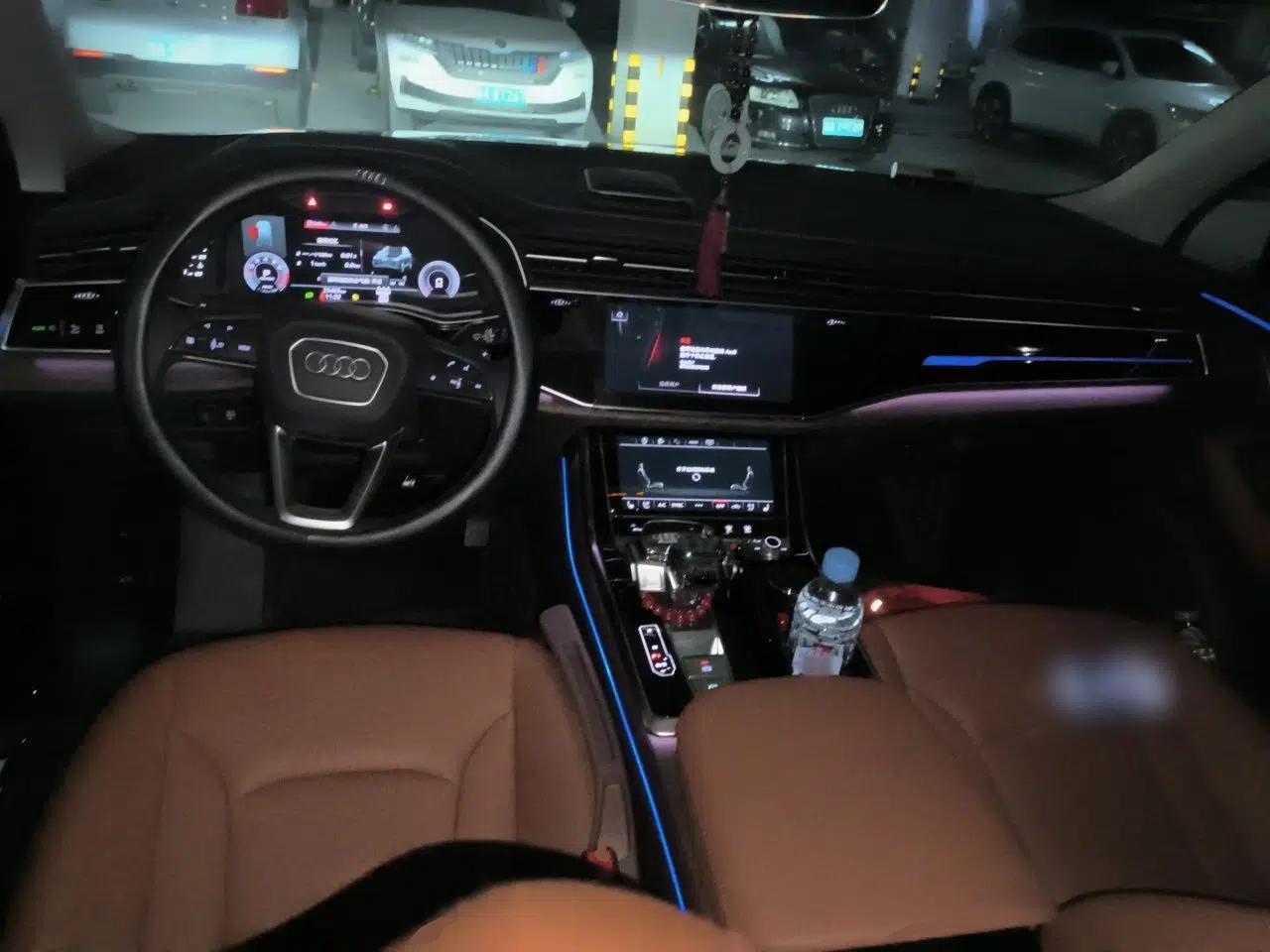 Audi Q7 2023 45 TFSI quattro S line Sport model — миниатюра 9