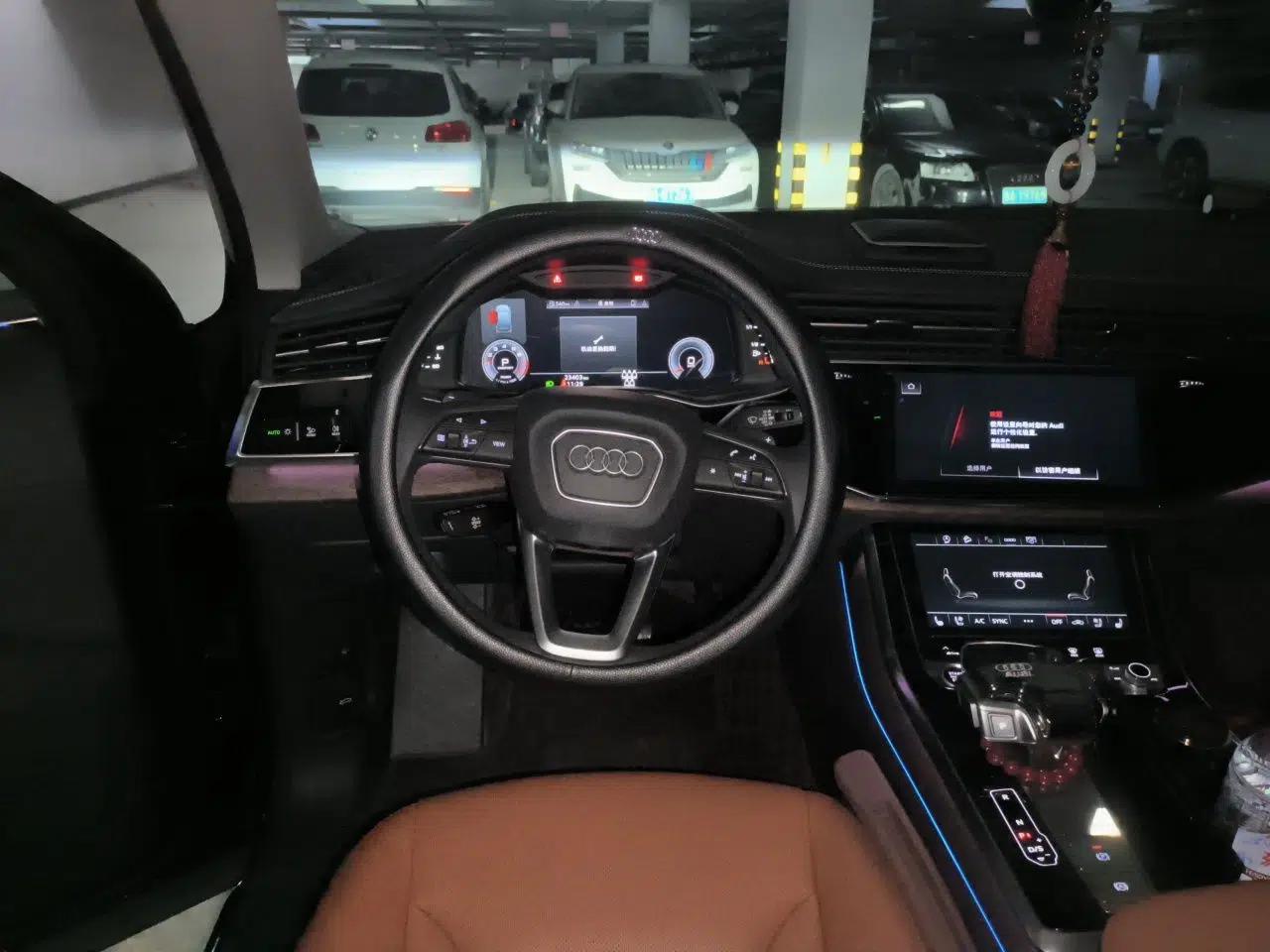 Audi Q7 2023 45 TFSI quattro S line Sport model — миниатюра 10