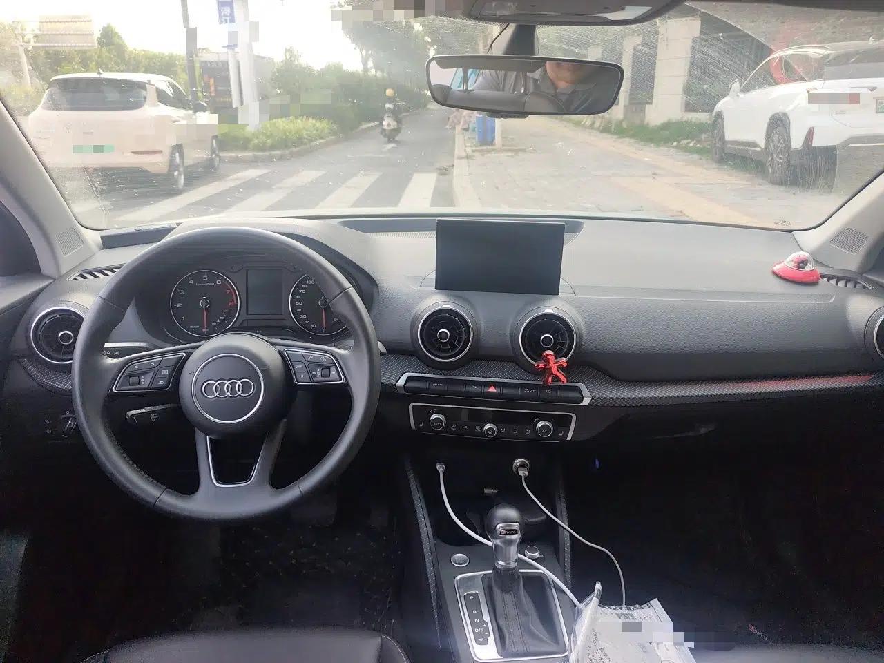 Audi Q2L 2021 35 TFSI Fashion Dynamic Model — миниатюра 13