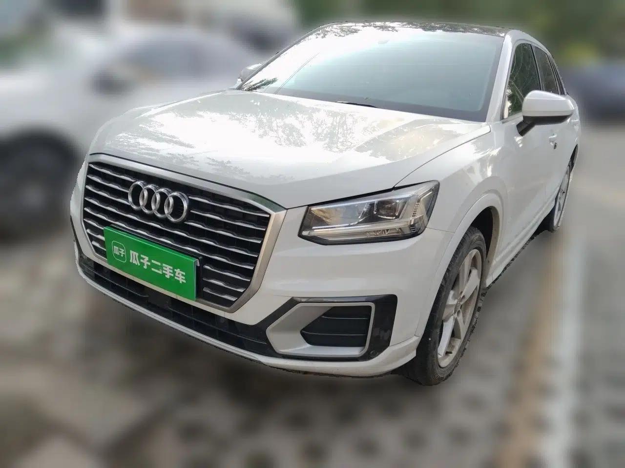 Audi Q2L 2018 35 TFSI Fashionable & Elegant Version China VI Emission Standard — миниатюра 1