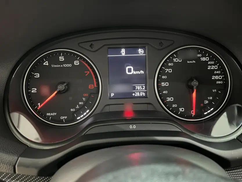 Audi Q2L 2022 35 TFSI Progressive Dynamic Edition — миниатюра 8