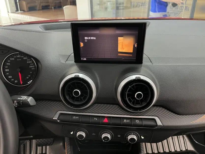 Audi Q2L 2022 35 TFSI Progressive Dynamic Edition — миниатюра 10