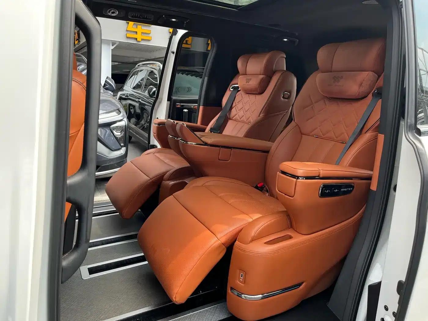 Trumpchi Aspiration M8 2025 Qiankun Series Ultra First Class — миниатюра 13