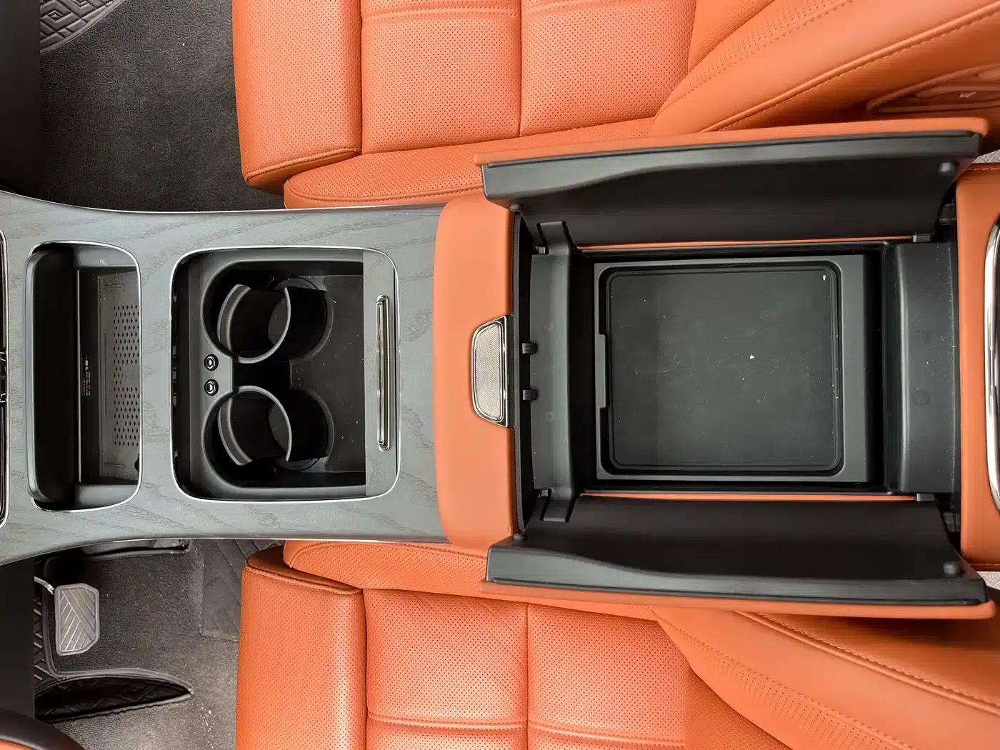Trumpchi Aspiration M8 2025 Qiankun Series Ultra First Class — миниатюра 18