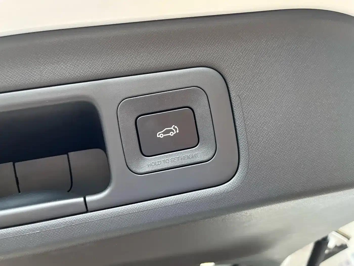 Trumpchi Aspiration M8 2025 Qiankun Series Ultra First Class — миниатюра 21
