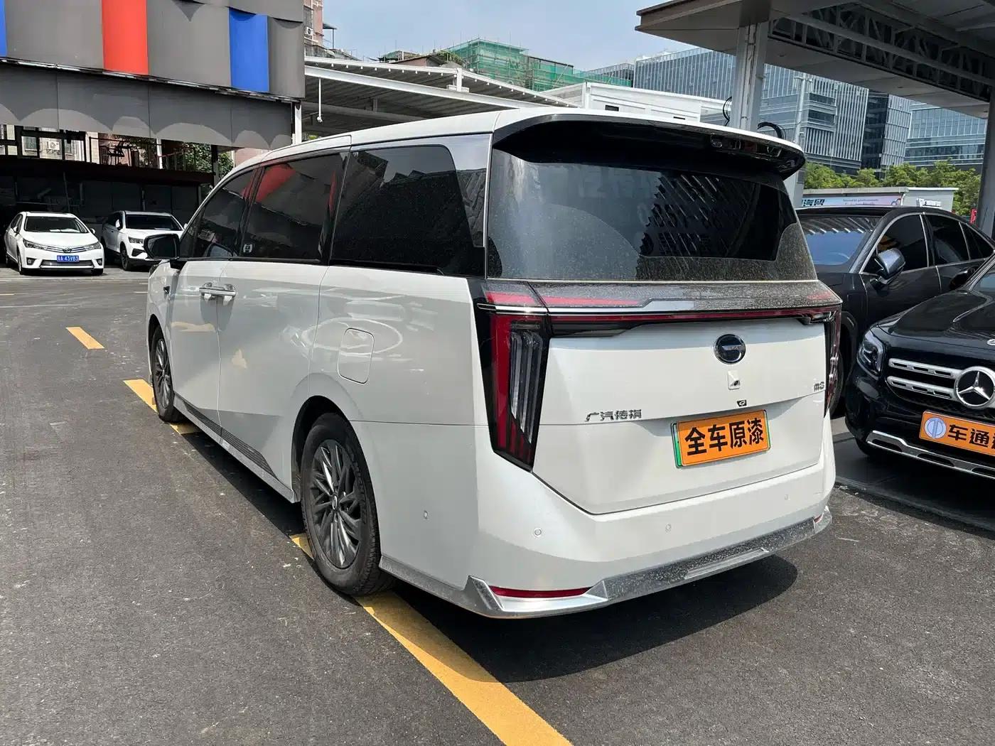 Trumpchi Aspiration M8 2025 Qiankun Series Ultra First Class — миниатюра 4