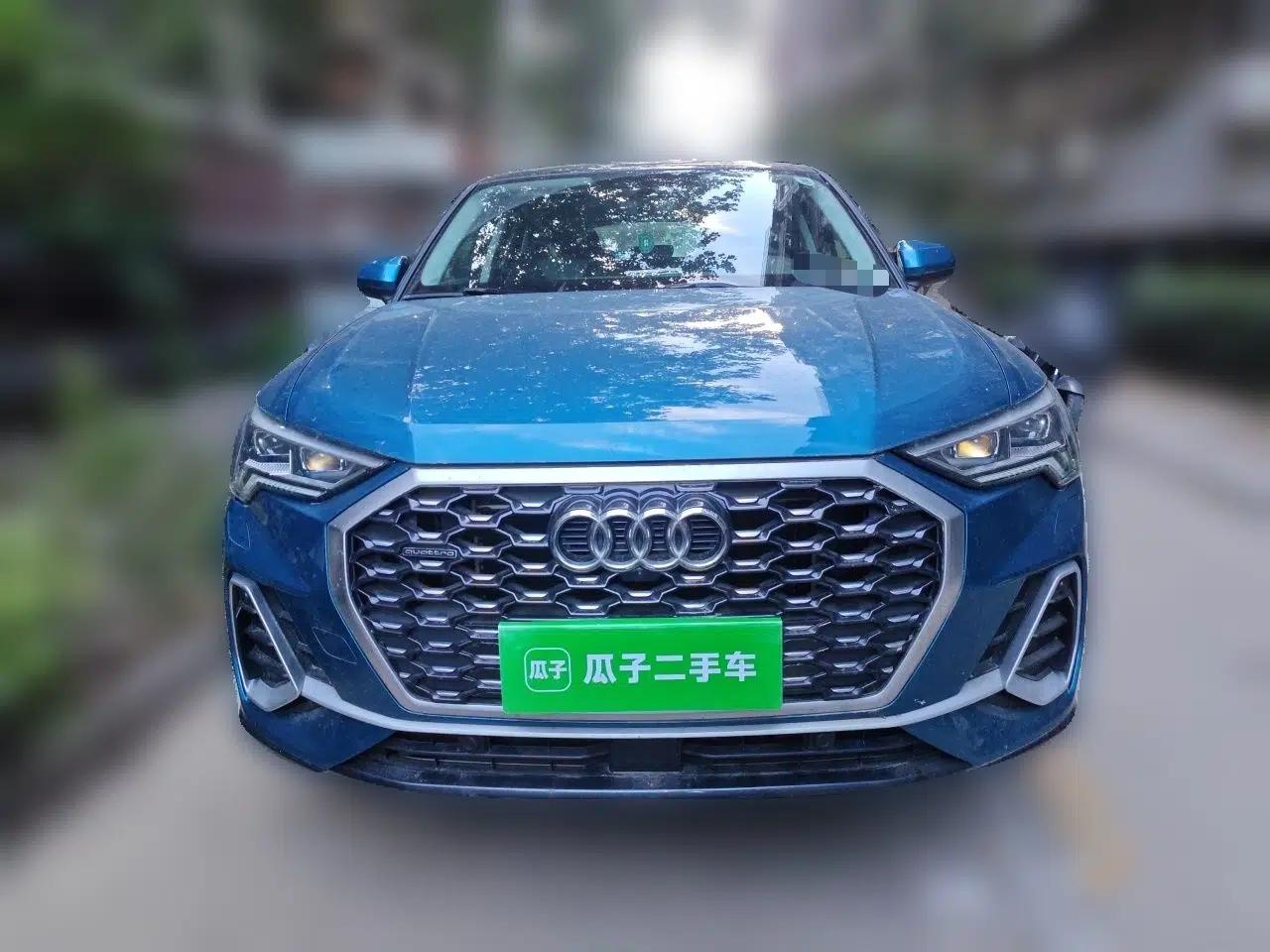 Audi Q3 Sportback 2020 45 TFSI quattro Luxury Edition — миниатюра 2