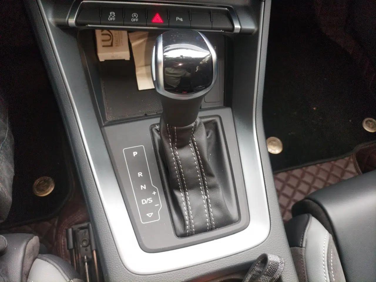 Audi Q3 Sportback 2022 40 TFSI Fashion Model — миниатюра 14