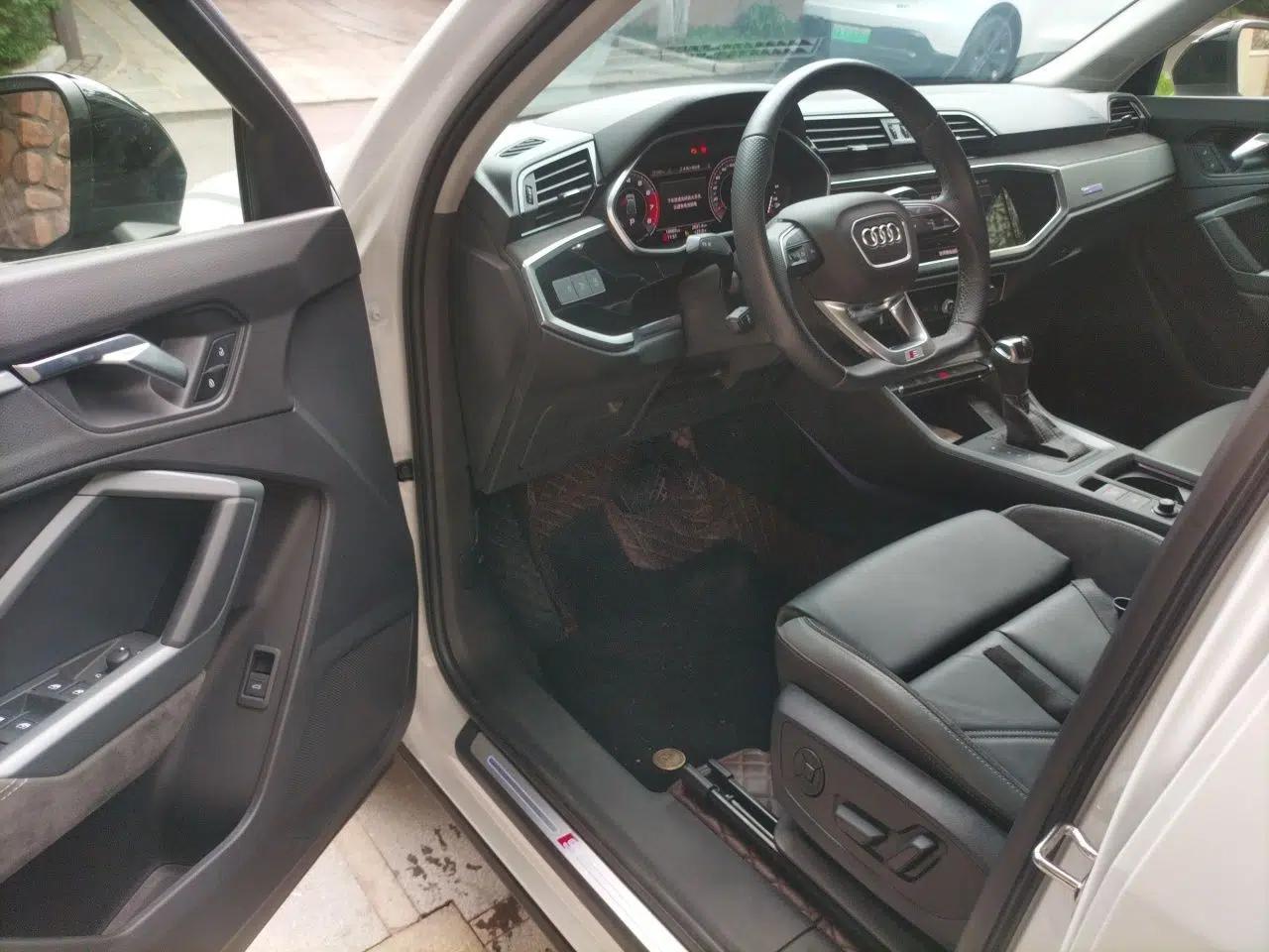 Audi Q3 Sportback 2022 40 TFSI Fashion Model — миниатюра 16