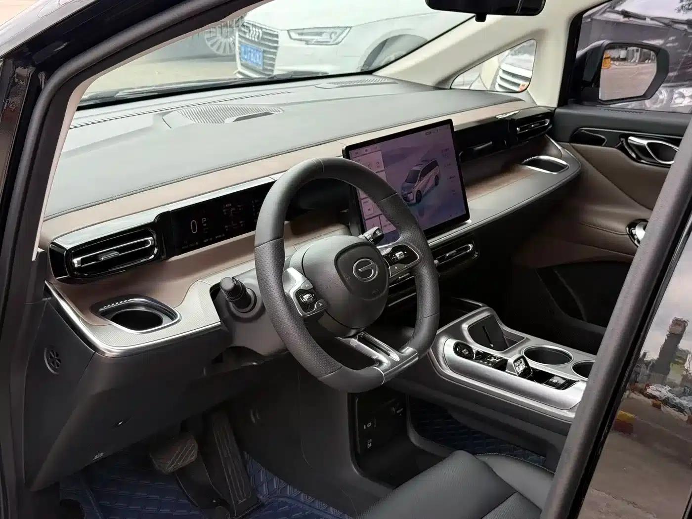 Trumpchi E8 2024 1.8L Automatic — миниатюра 5
