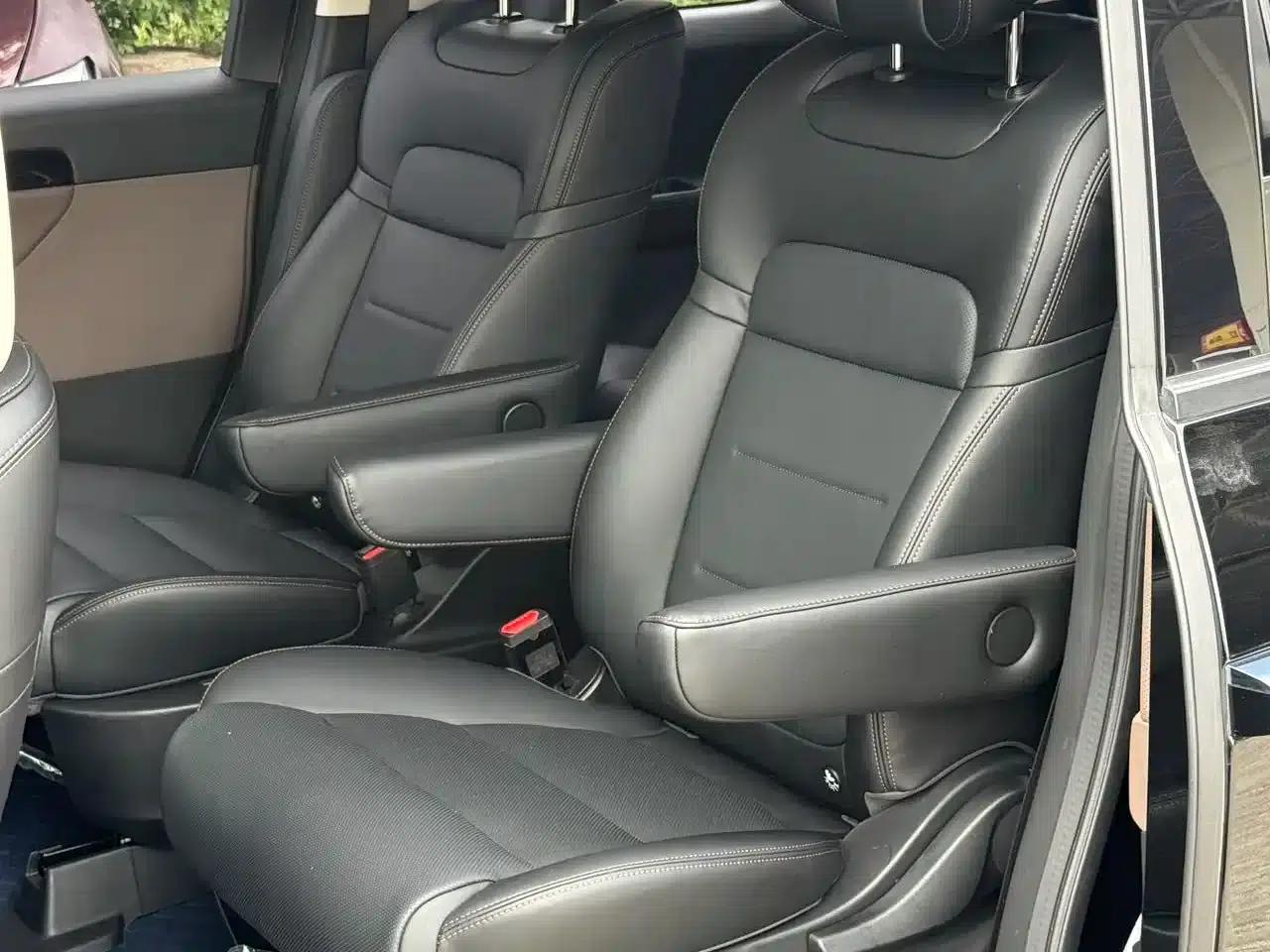 Trumpchi E8 2024 1.8L Automatic — миниатюра 10