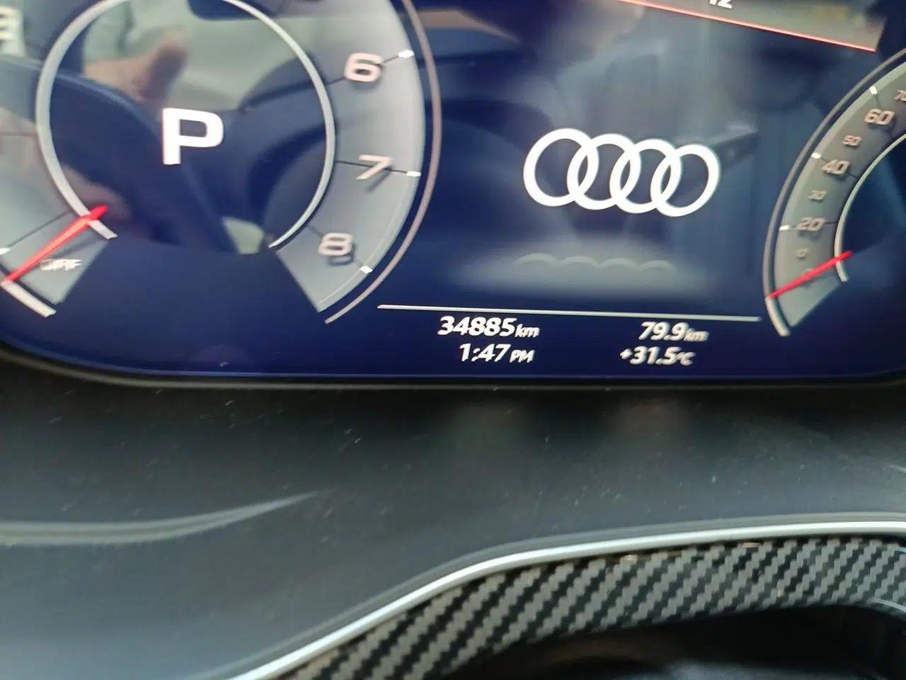 Audi Q5L Sportback 2021 40 TFSI Fashion Model — миниатюра 12