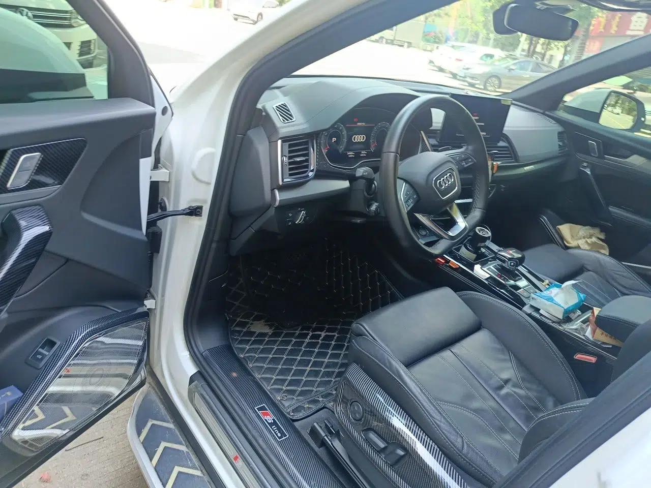 Audi Q5L Sportback 2021 40 TFSI Fashion Model — миниатюра 16