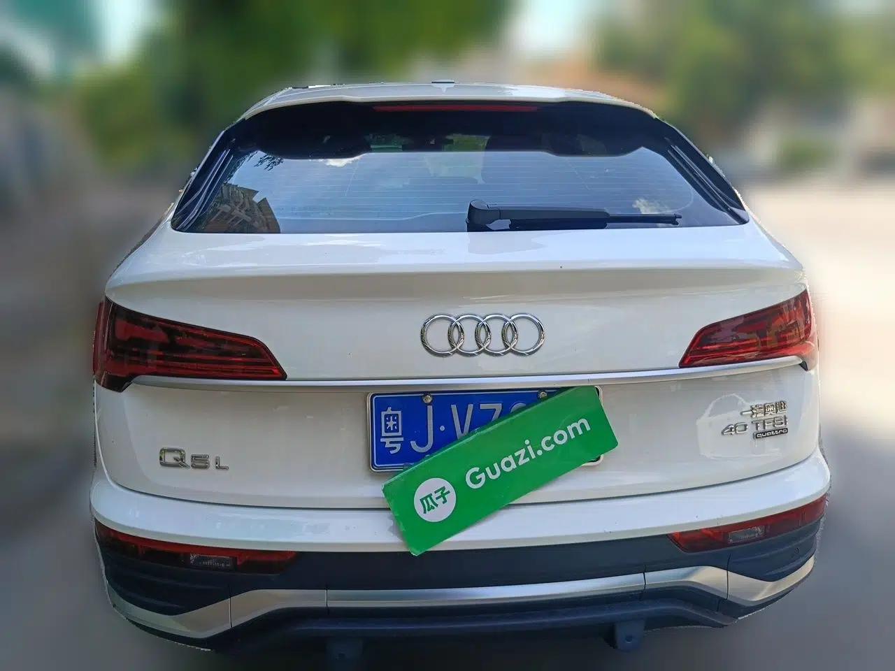 Audi Q5L Sportback 2021 40 TFSI Fashion Model — миниатюра 5