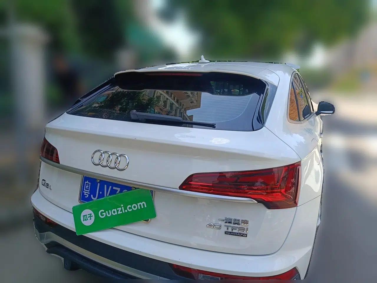 Audi Q5L Sportback 2021 40 TFSI Fashion Model — миниатюра 6