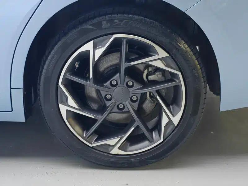 AION S 2024 MAX 70 Star Edition Lithium Iron Phosphate — миниатюра 9