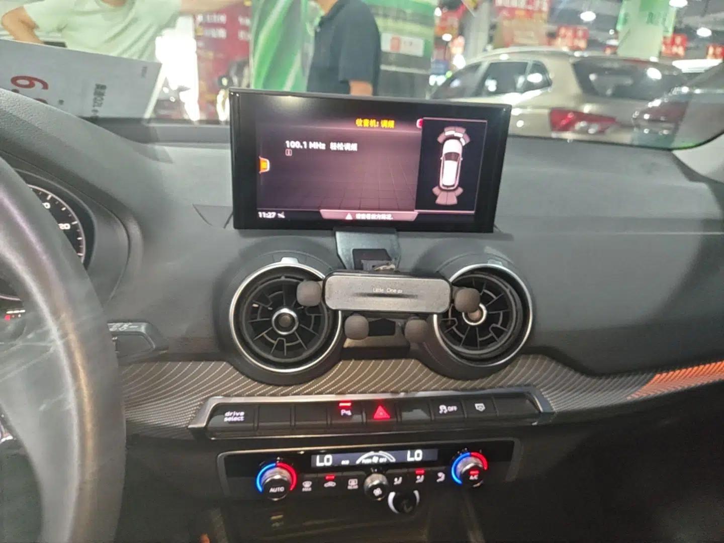 Audi Q2L e-tron 2019 Q2L e-tron Pure Electric Smart Enjoyment Model — миниатюра 15