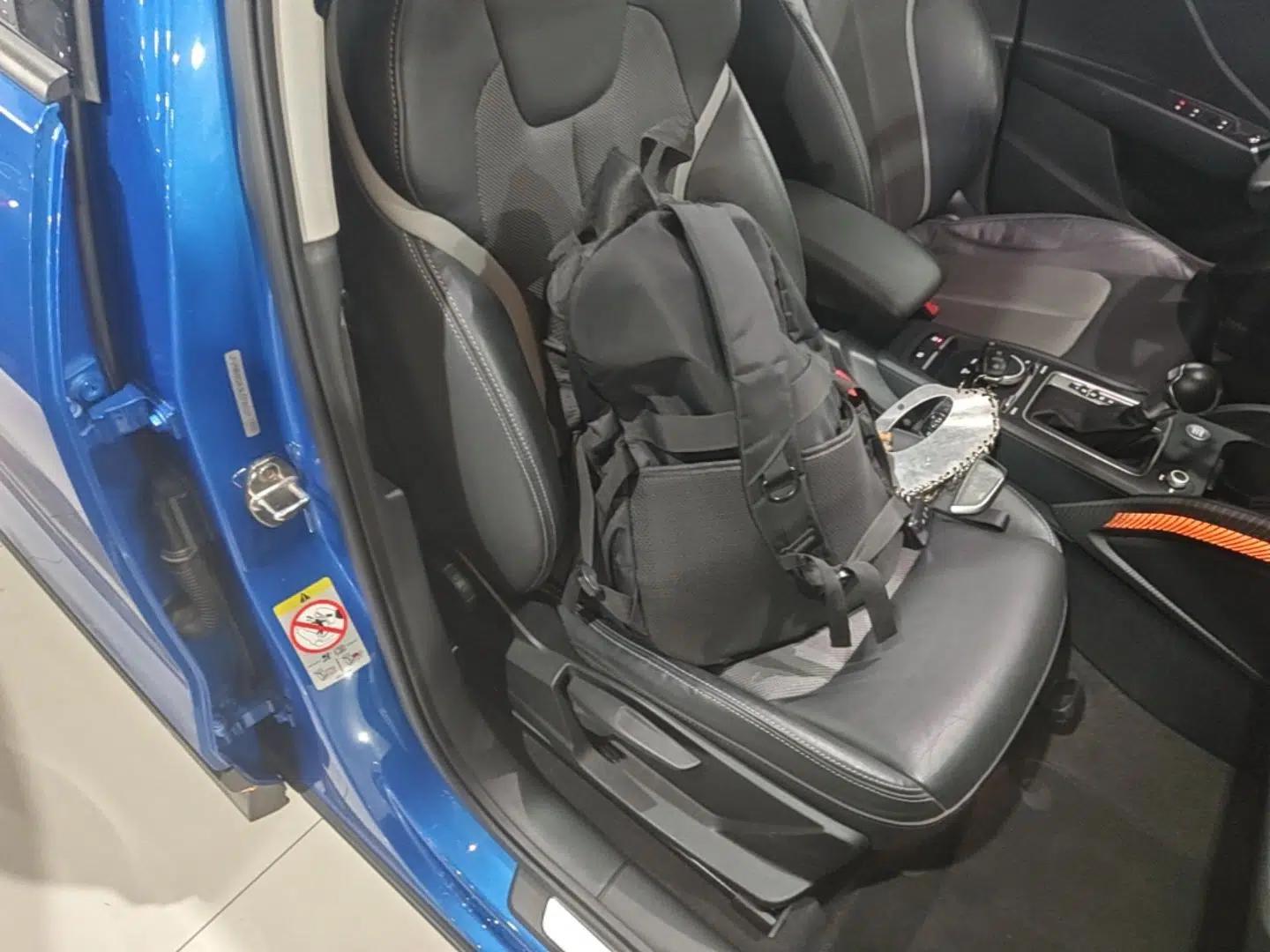Audi Q2L e-tron 2019 Q2L e-tron Pure Electric Smart Enjoyment Model — миниатюра 19