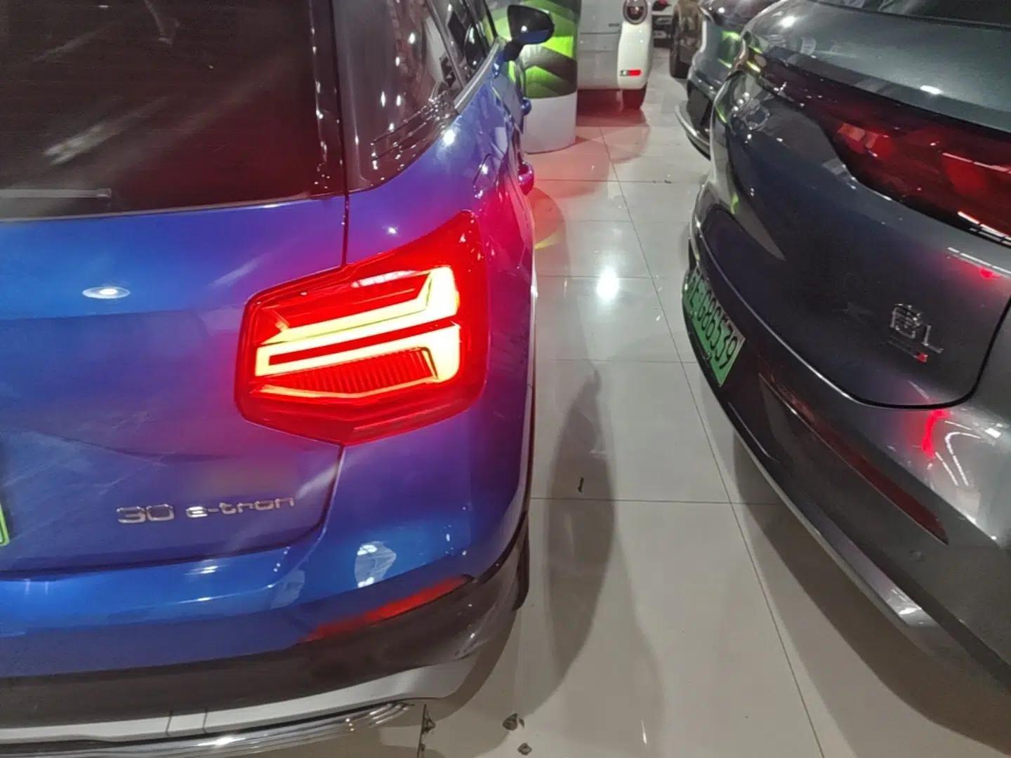 Audi Q2L e-tron 2019 Q2L e-tron Pure Electric Smart Enjoyment Model — миниатюра 9