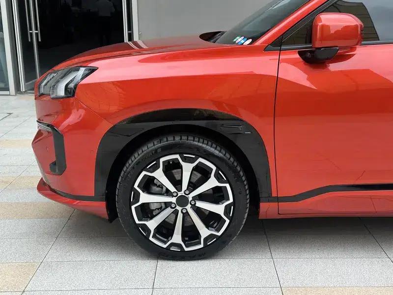 AION V 2024 Tyrannosaurus Rex 650 LiDAR Edition — миниатюра 8