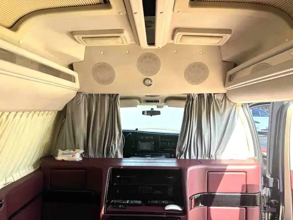 2014 SAVANA 5.3L Leader Edition — миниатюра 8