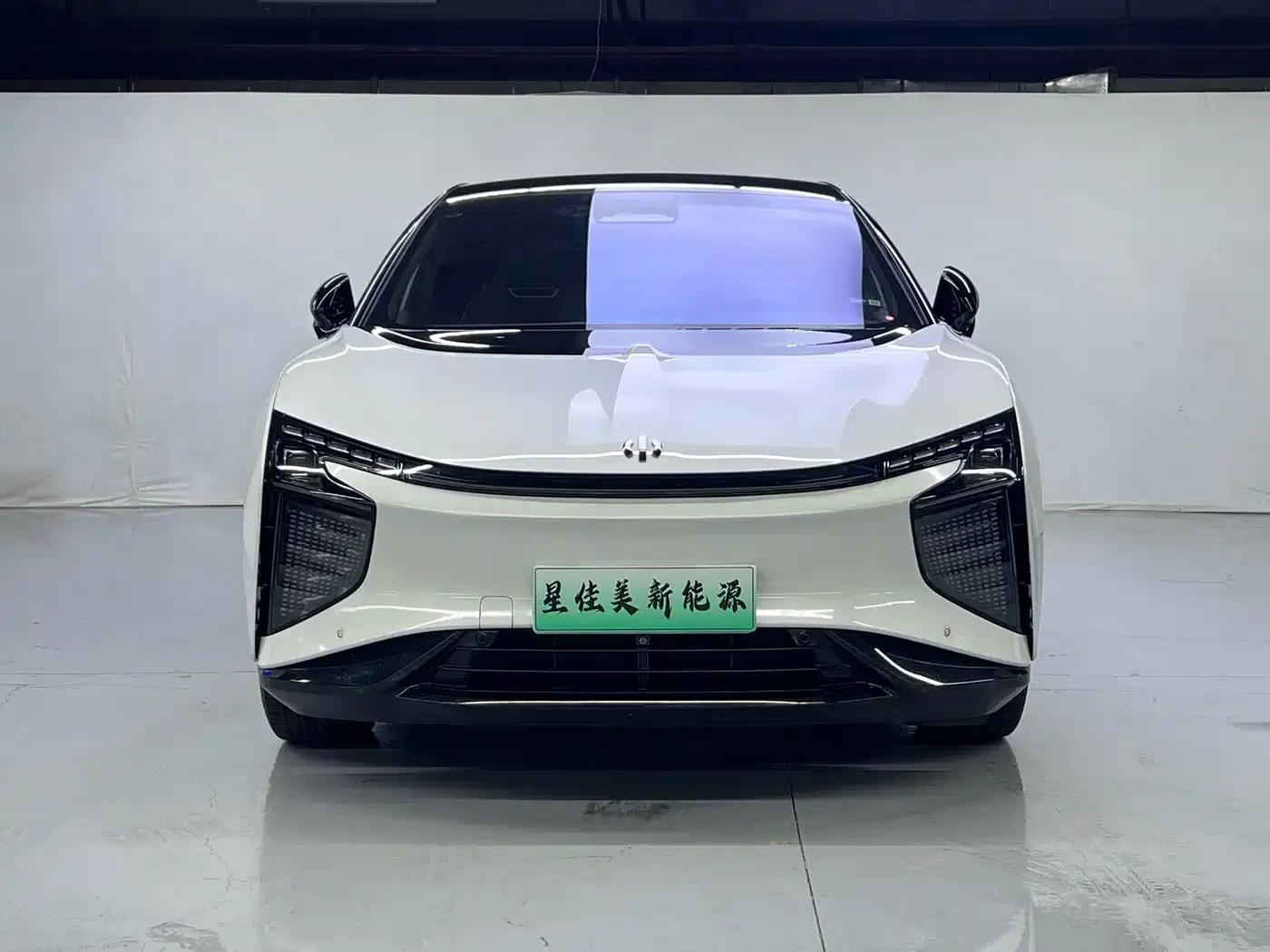 HiPhi X 2021 Luxury 6-seater — миниатюра 2