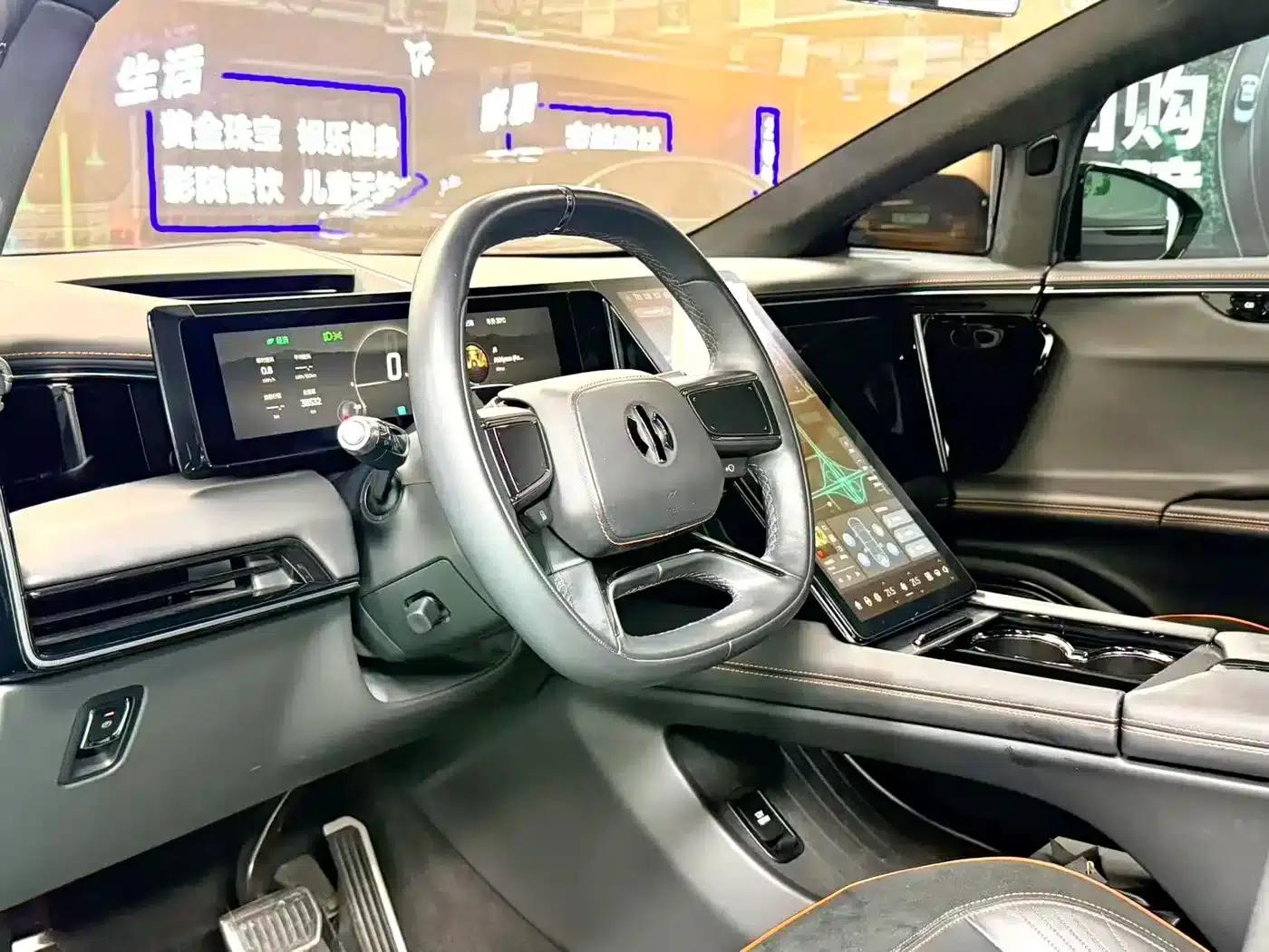 HiPhi X 2021 Luxury 6-seater — миниатюра 9