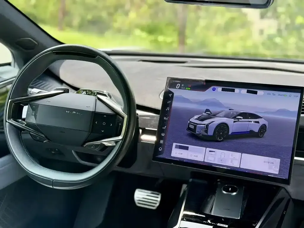 2023 HiPhi Z (Four-seater version) — миниатюра 5