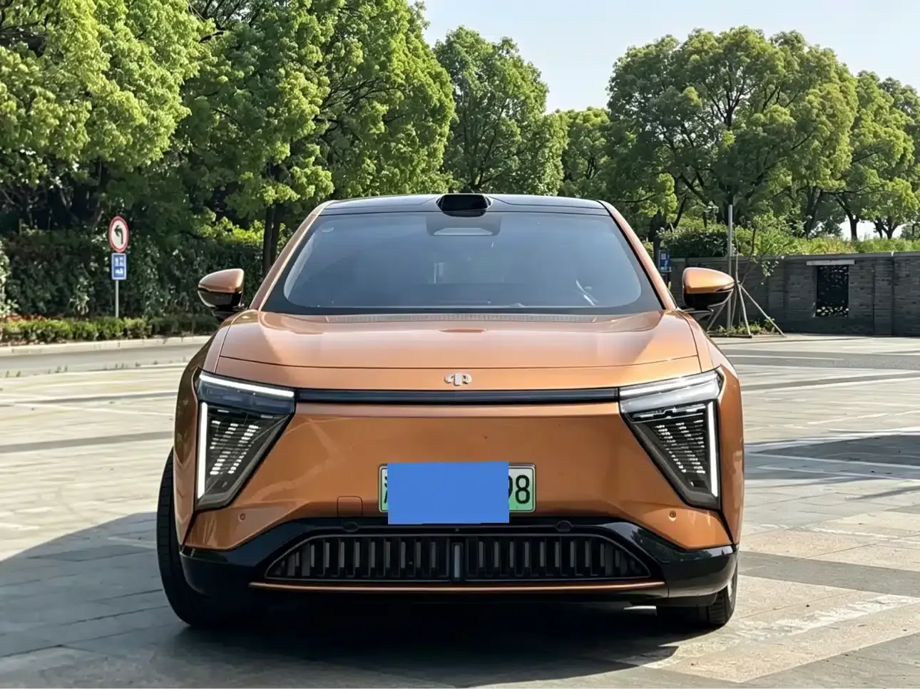 HiPhi Y 2023 560km Pioneer Edition — миниатюра 4