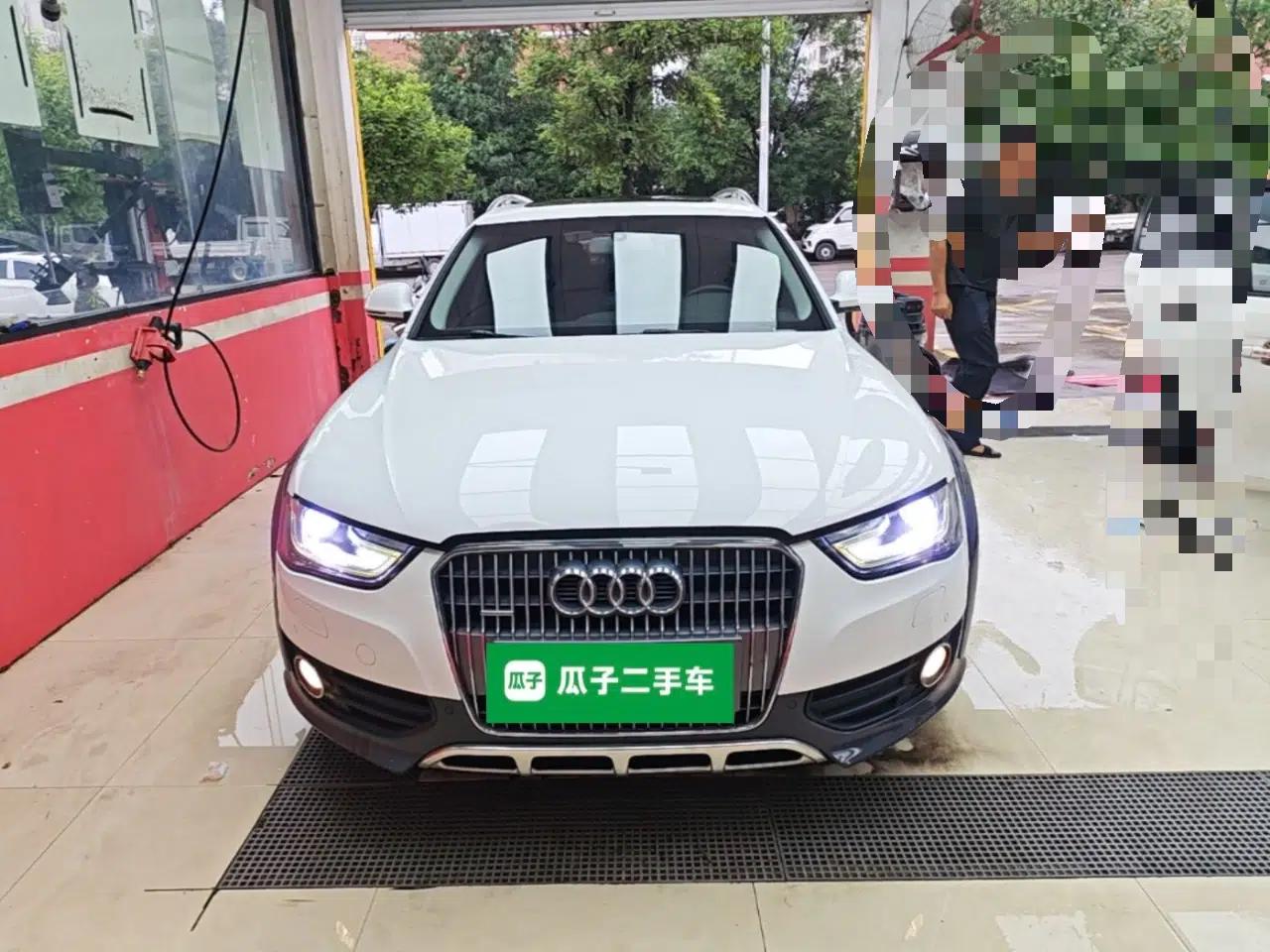 Audi A4 2014 40 TFSI allroad quattro plus version — миниатюра 2