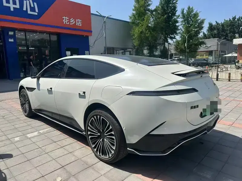 Avita 12 2023 650 Triple Laser All-Wheel Drive GT Edition — миниатюра 4