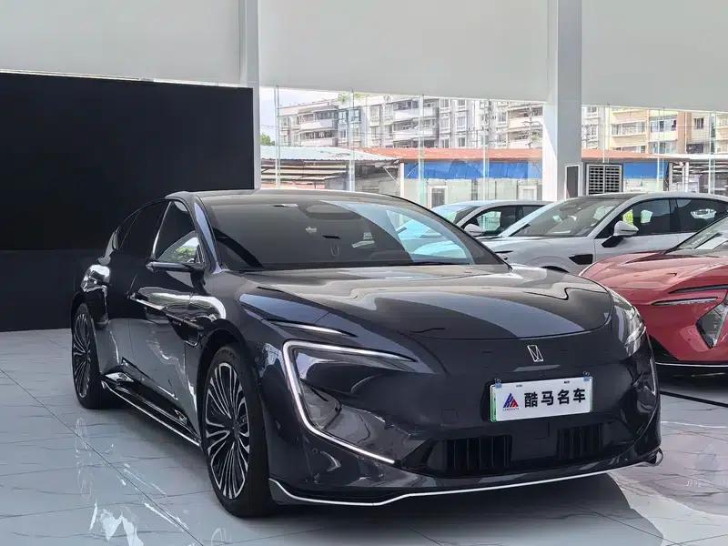 Avita 12 2023 650 Triple Laser All-Wheel Drive GT Edition — миниатюра 3