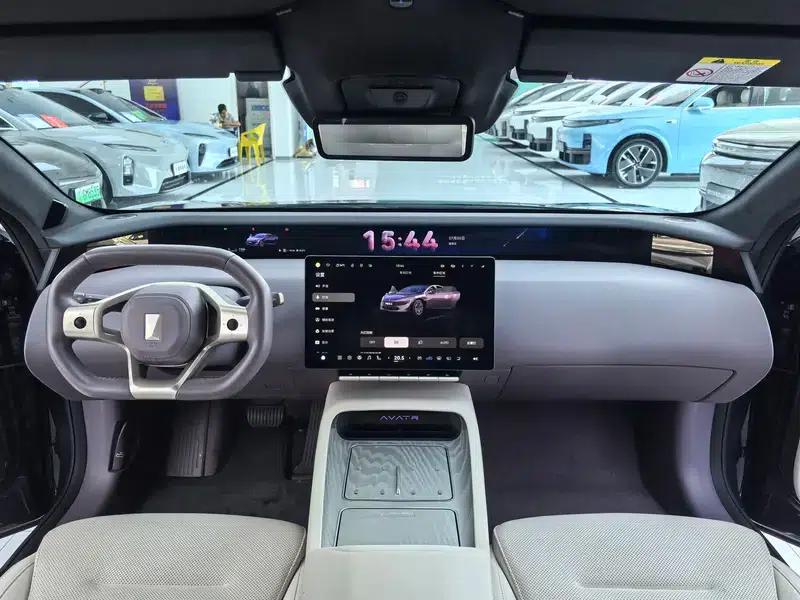 Avita 12 2023 650 Triple Laser All-Wheel Drive GT Edition — миниатюра 9