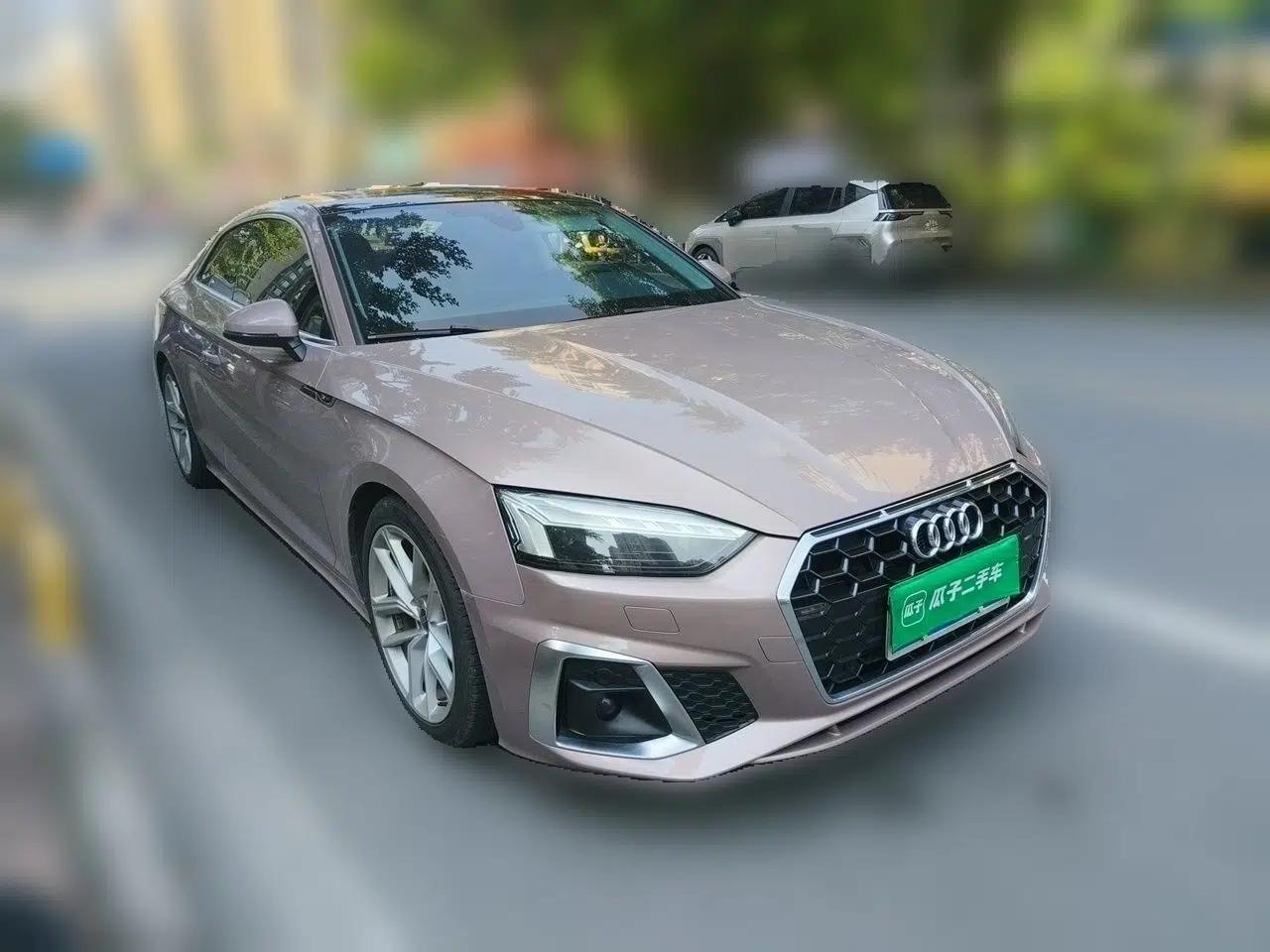 Audi A5 2023 Coupe 40 TFSI Fashionable and Dynamic Model — миниатюра 3